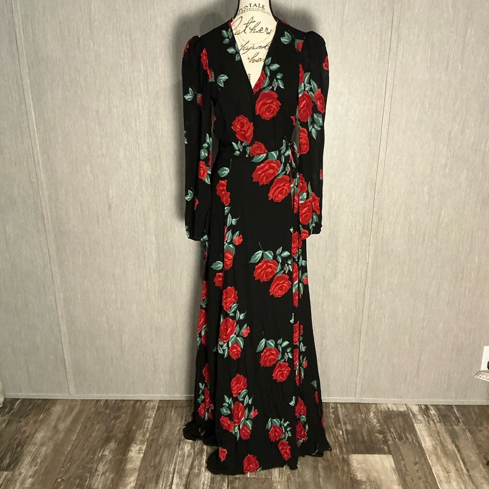Reformation Black and Red Floral Long Sleeve Dress Size Medium - Picture 5 of 16